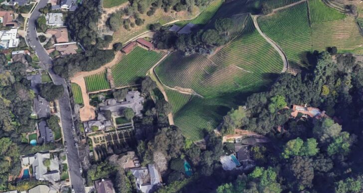 Billionaire Rupert Murdoch Gobbles Up Neighbor’s House in Bel Air for $4.3M