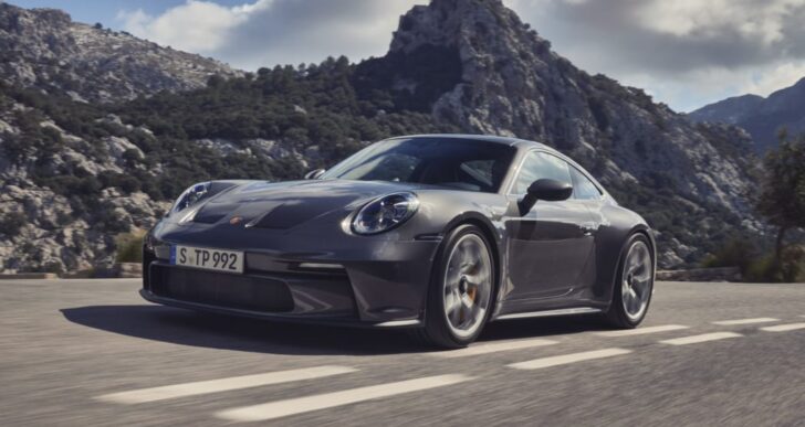 2022 Porsche 911 GT3 Touring Is a More Gentlemanly GT3