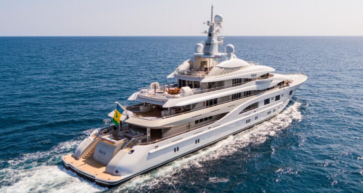 Jennifer Lopez and Ben Affleck Enjoy Saint-Tropez Aboard $130M Megayacht