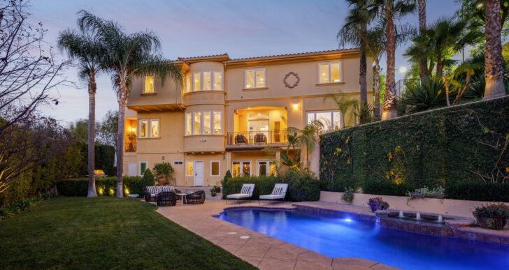 ‘Black-ish’ Star Deon Cole Picks Up Encino Spread for $5.7M