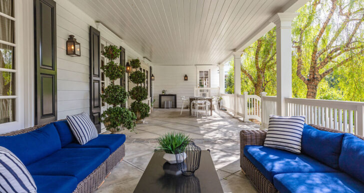 Ashton Kutcher and Mila Kunis Complete Sale of Beverly Hills Home for $10.4M
