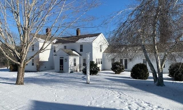 Alec Baldwin Doles Out $1.8M for Vermont Farmhouse Built in 1792