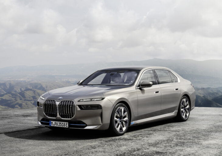 2023 BMW 7 Series Goes Electric With Flagship i7