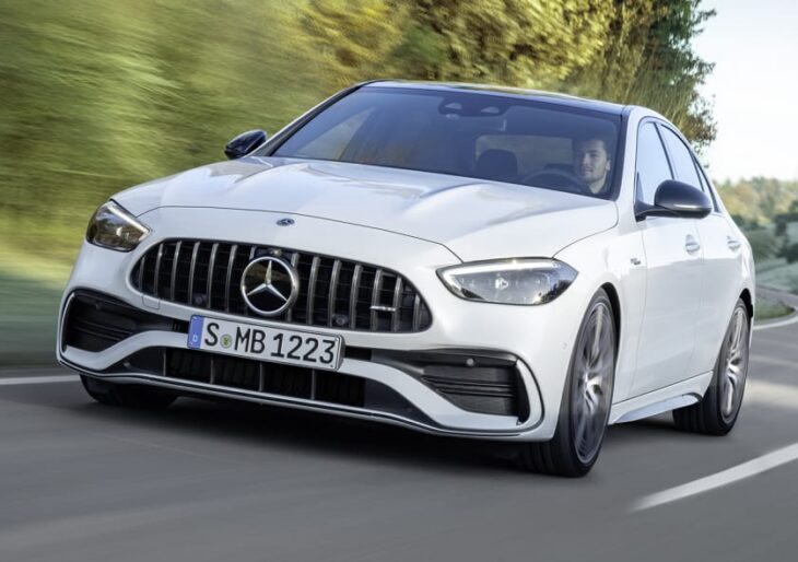 2023 Mercedes-AMG C 43 Downsizes to I4 With Electric Turbo; Power Goes Up to 402 Horses