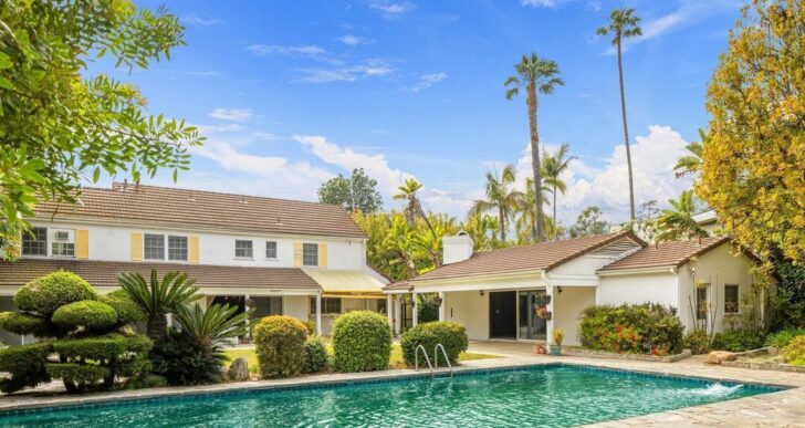 Betty White’s L.A. Home Flies Off the Market at Above-Ask $10.7M