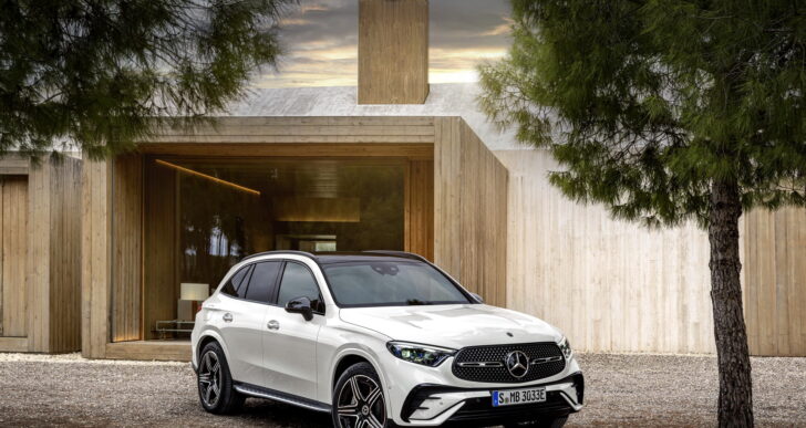 2023 Mercedes-Benz GLC-Class Gets Minor Update Inside and Out
