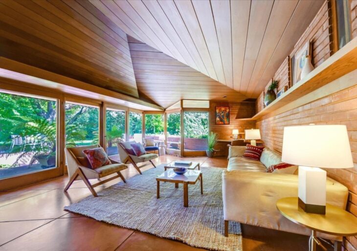 Frank Lloyd Wright Usonian in Atherton Finds Fan at $6.3M