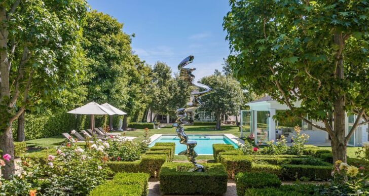 Sofia Richie and Elliot Grainge Snag Traditional in Brentwood for Full-Ask $26.9M