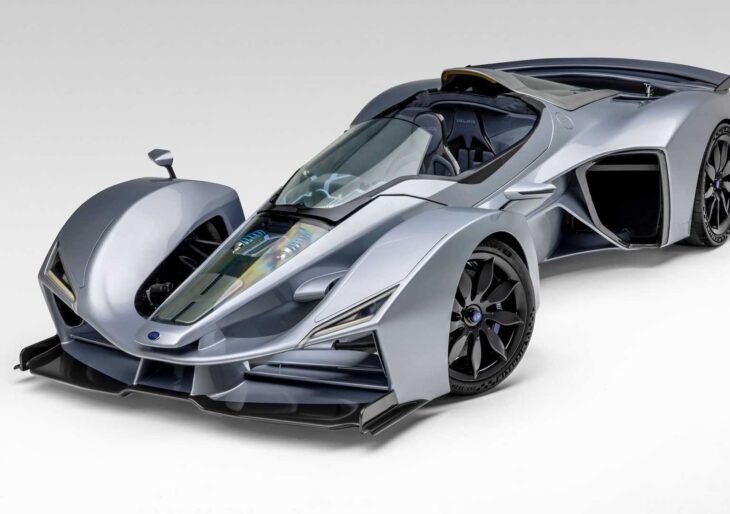 Delage Shows Off Roofless Version of Its V12-Powered D12 Hypercar