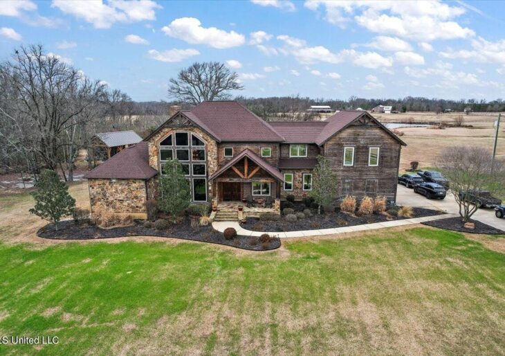 Two-Time Super Bowl Champion Deion Sanders Selling Mississippi Farm for $1.5M