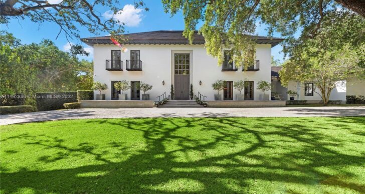 Elle Macpherson’s Designer Digs in Coral Gables Available for $22M After Price Cut