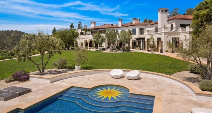 Drake Lists Beverly Hills Compound for $88M