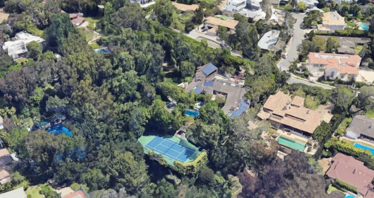 Jim Carrey’s L.A. Home Available for Reduced $24M